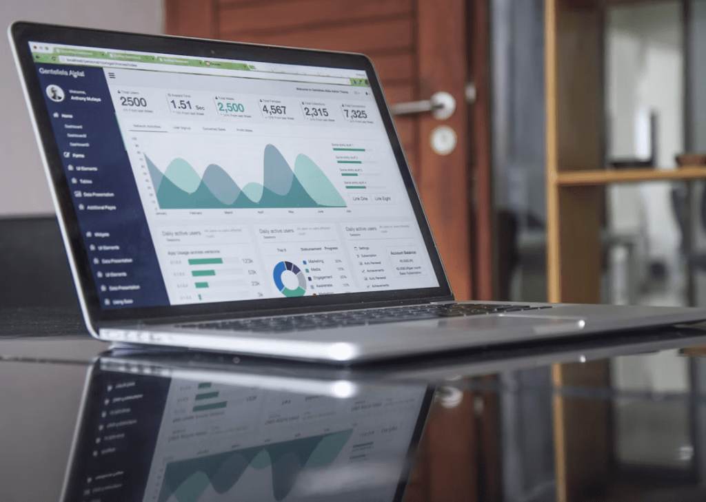 How to Create a Strong Passive Income Through Affiliate Marketing