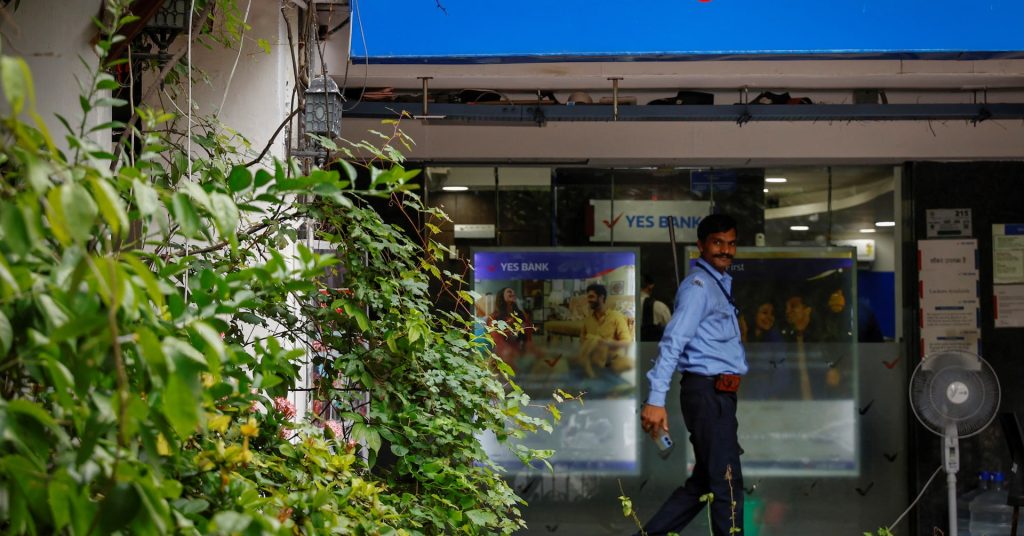 SMBC to buy further 4.2% of Yes Bank from Carlyle affiliate